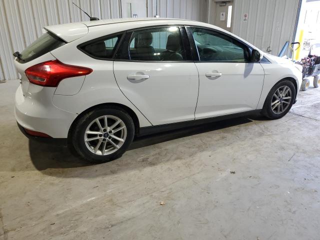 Photo 3 from auction – 2016 FORD FOCUS SE with VIN 1FADP3K29GL225965