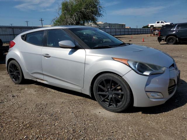 Photo 4 from auction – 2013 HYUNDAI VELOSTER with VIN KMHTC6AD6DU173766