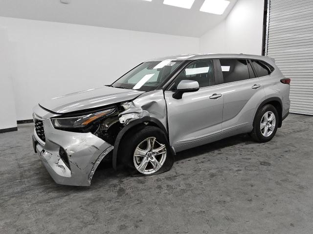TOYOTA HIGHLANDER 2023 with VIN 5TDKDRAHXPS020284 - Photo from auction