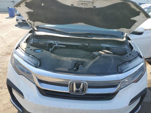 Photo 12 from auction – 2020 HONDA PILOT TOUR with VIN 5FNYF5H65LB019737