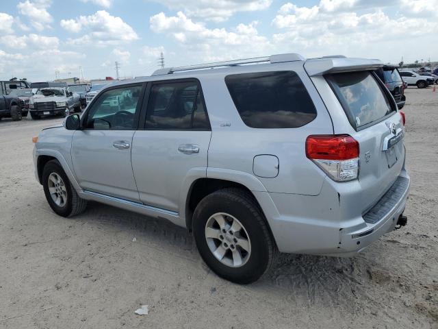 Photo 2 from auction – 2010 TOYOTA 4RUNNER SR with VIN JTEZU5JR7A5002995