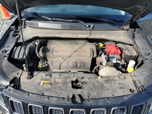 Снимка 12 от търг – 2019 JEEP COMPASS TR с VIN 3C4NJDDB5KT799933