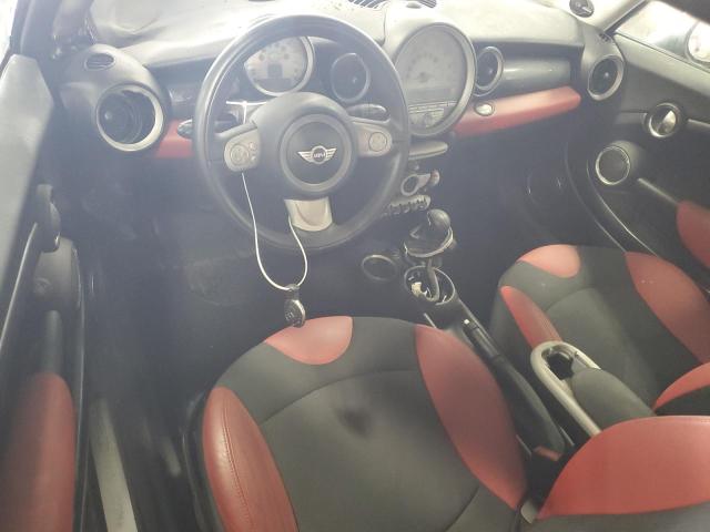 Photo 8 from auction – 2010 MINI COOPER with VIN WMWMF3C56ATZ62941