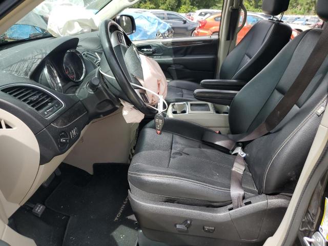 Photo 7 from auction – 2016 CHRYSLER TOWN & COU with VIN 2C4RC1BG1GR290716