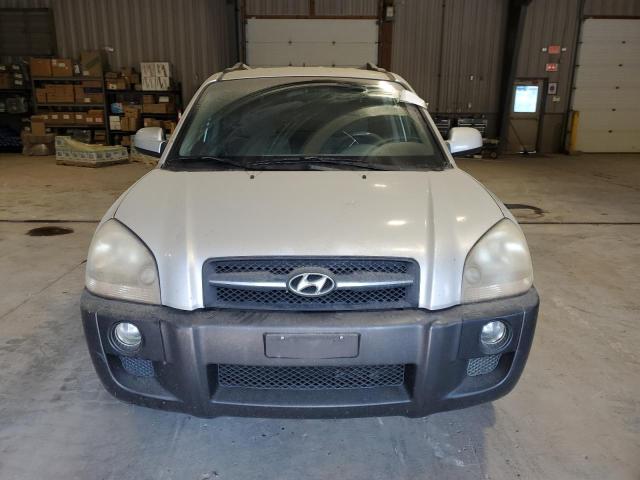 Photo 5 from auction – 2007 HYUNDAI TUCSON SE with VIN KM8JN72D97U548270