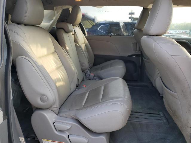 Photo 11 from auction – 2018 TOYOTA SIENNA XLE with VIN 5TDYZ3DC3JS907404