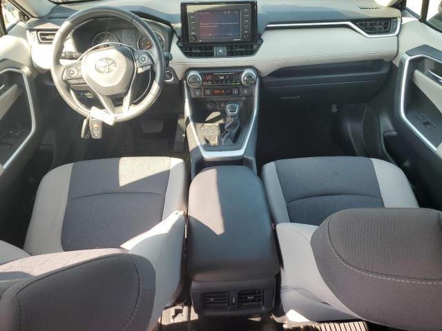 Photo 8 from auction – 2020 TOYOTA RAV4 XLE with VIN JTMP1RFV8LD528420