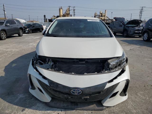 Photo 5 from auction – 2017 TOYOTA PRIUS PRIM with VIN JTDKARFP2H3004432