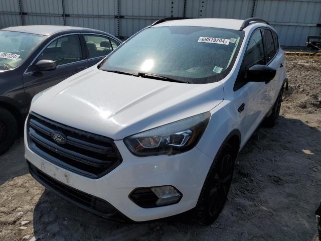 Photo 1 from auction – 2018 FORD ESCAPE SE with VIN 1FMCU9GD7JUA99534
