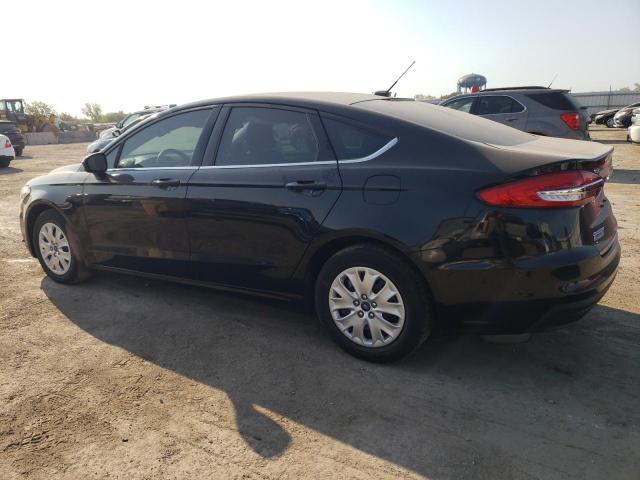 Photo 2 from auction – 2019 FORD FUSION S with VIN 3FA6P0G71KR281579