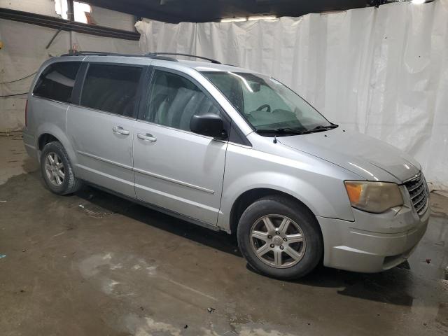 Photo 4 from auction – 2010 CHRYSLER TOWN & COU with VIN 2A4RR2D16AR338399