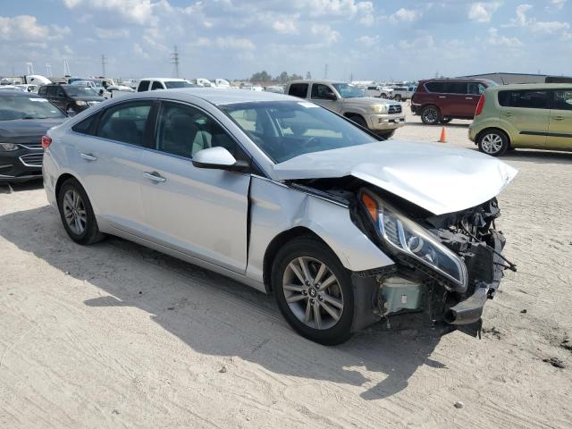 Photo 4 from auction – 2015 HYUNDAI SONATA SE with VIN 5NPE24AF8FH129707