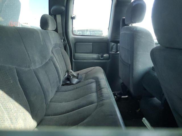 Photo 10 from auction – 2002 CHEVROLET SILVERADO with VIN 2GCEC19W421378131