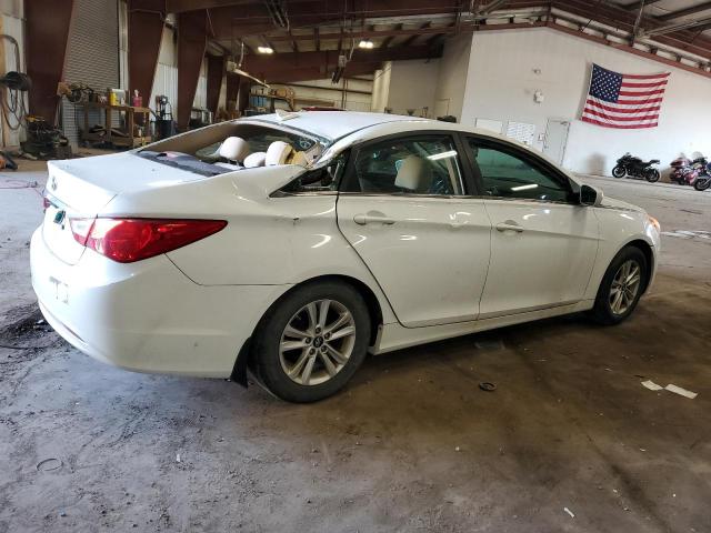 Photo 3 from auction – 2013 HYUNDAI SONATA GLS with VIN 5NPEB4AC3DH645640