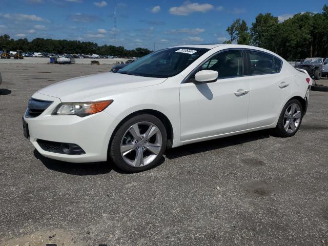 ACURA ILX 20 TEC 2013 with VIN 19VDE1F79DE005670 - Photo from auction