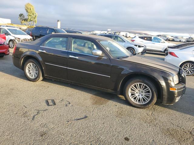 Photo 4 from auction – 2010 CHRYSLER 300 TOURIN with VIN 2C3CA5CV4AH234674