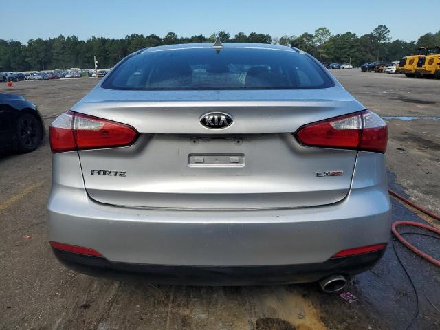 Photo 6 from auction – 2015 KIA FORTE EX with VIN KNAFX4A88F5308334