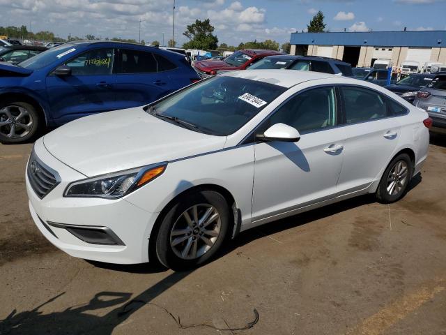 HYUNDAI SONATA SE 2016 with VIN 5NPE24AF3GH352092 - Photo from auction