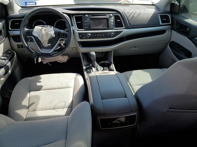 Photo 8 from auction – 2019 TOYOTA HIGHLANDER with VIN 5TDZARFH4KS058408