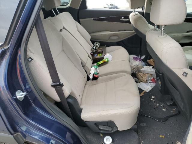 Photo 11 from auction – 2018 KIA SORENTO LX with VIN 5XYPGDA33JG343570