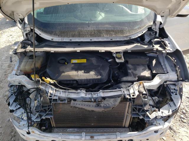 Photo 12 from auction – 2016 FORD ESCAPE SE with VIN 1FMCU9GX3GUA89831
