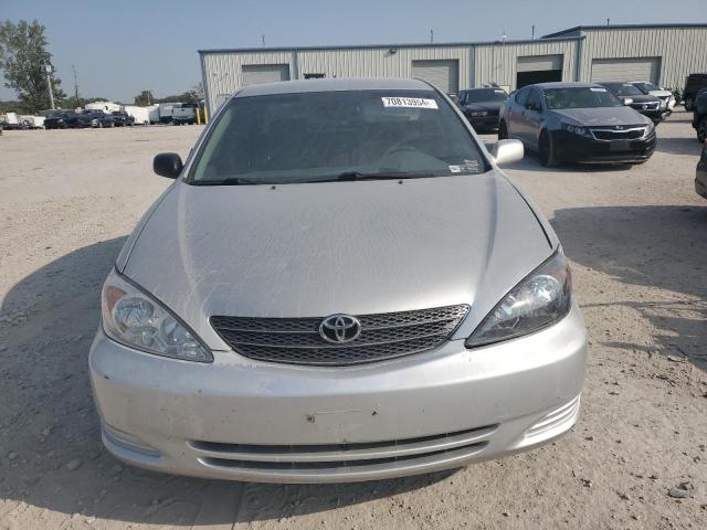 Photo 5 from auction – 2004 TOYOTA CAMRY LE with VIN 4T1BE32K14U843547
