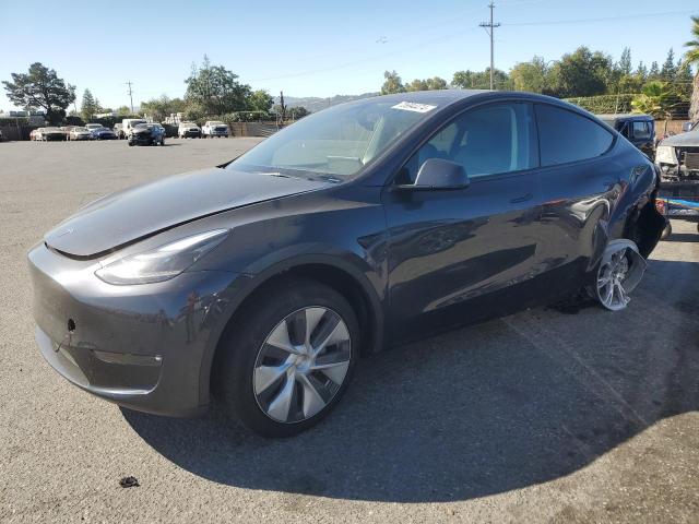 TESLA MODEL Y 2024 with VIN 7SAYGDEE7RF032021 - Photo from auction