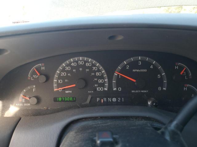 Photo 9 from auction – 2002 FORD F150 with VIN 1FTRX18W12NB28139