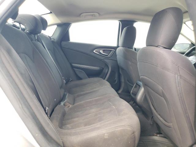 Photo 10 from auction – 2015 CHRYSLER 200 LIMITE with VIN 1C3CCCAB4FN657065