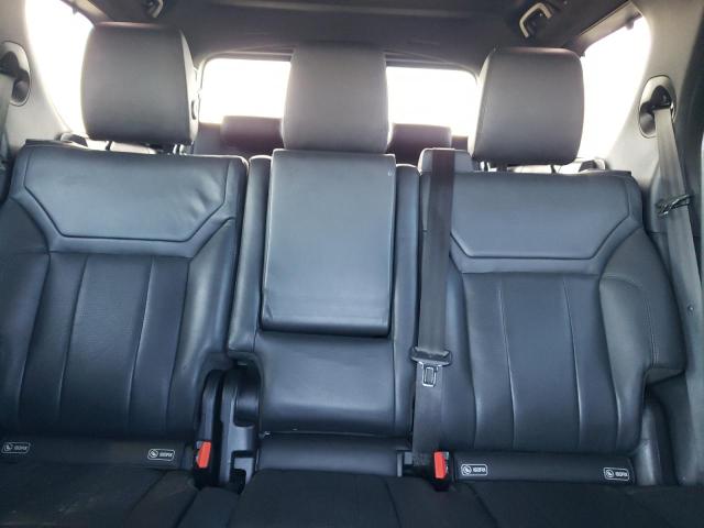 Photo 10 from auction – 2017 LAND ROVER DISCOVERY with VIN SALRRBBV3HA040296
