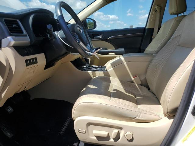 Photo 7 from auction – 2016 TOYOTA HIGHLANDER with VIN 5TDYKRFH7GS167395