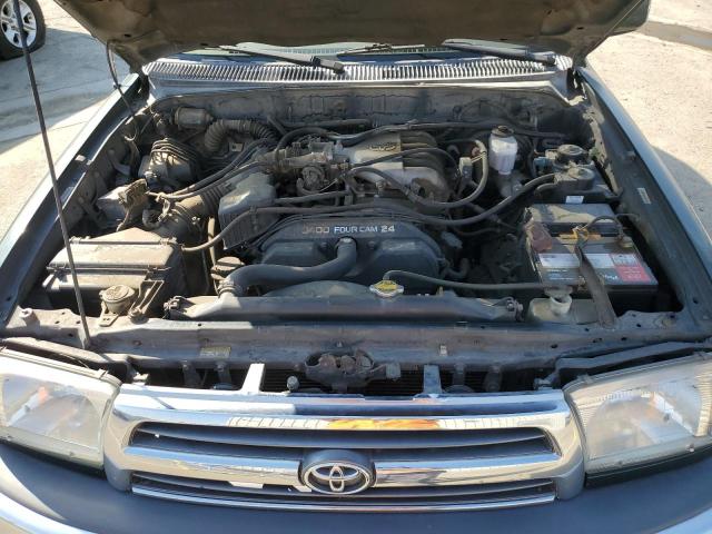 Photo 12 from auction – 2000 TOYOTA 4RUNNER SR with VIN JT3GN86R8Y0177030