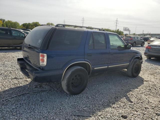 Photo 3 from auction – 2001 CHEVROLET BLAZER with VIN 1GNDT13WX12194046