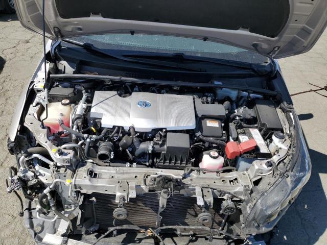Photo 11 from auction – 2018 TOYOTA PRIUS PRIM with VIN JTDKARFP5J3095203