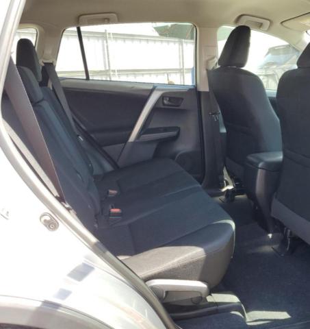 Photo 11 from auction – 2017 TOYOTA RAV4 LE with VIN 2T3BFREV9HW650890