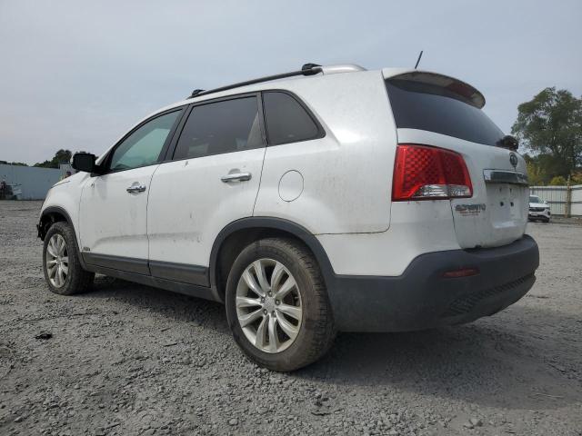 Photo 2 from auction – 2011 KIA SORENTO EX with VIN 5XYKUDA26BG062018