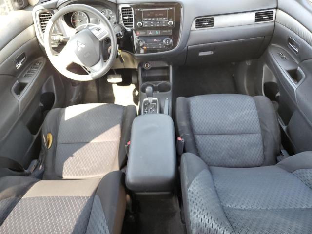 Photo 8 from auction – 2014 MITSUBISHI OUTLANDER with VIN JA4AD2A30EZ010232