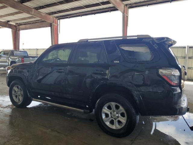 Photo 2 from auction – 2018 TOYOTA 4RUNNER SR with VIN JTEZU5JR2J5175016