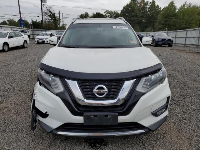 Photo 5 from auction – 2017 NISSAN ROGUE SV with VIN 5N1AT2MVXHC751402