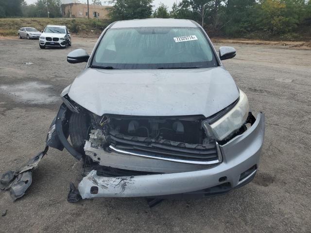 Photo 5 from auction – 2016 TOYOTA HIGHLANDER with VIN 5TDZKRFH8GS183870