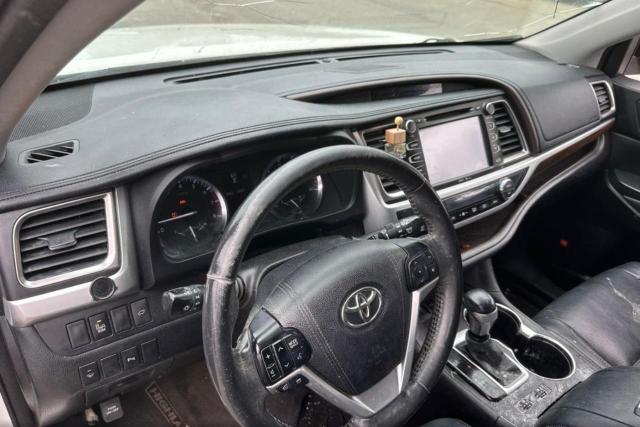 Photo 9 from auction – 2015 TOYOTA HIGHLANDER with VIN 5TDYKRFH1FS076752