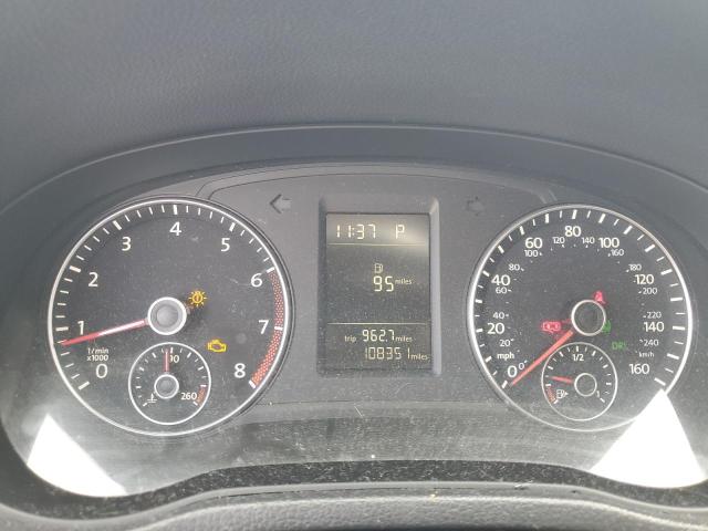 Photo 9 from auction – 2015 VOLKSWAGEN PASSAT S with VIN 1VWAT7A30FC045778