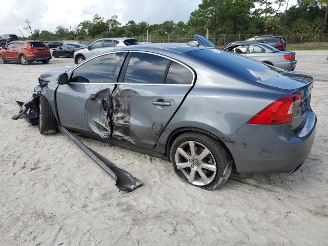 Photo 2 from auction – 2016 VOLVO S60 PREMIE with VIN YV126MFK8G2391723