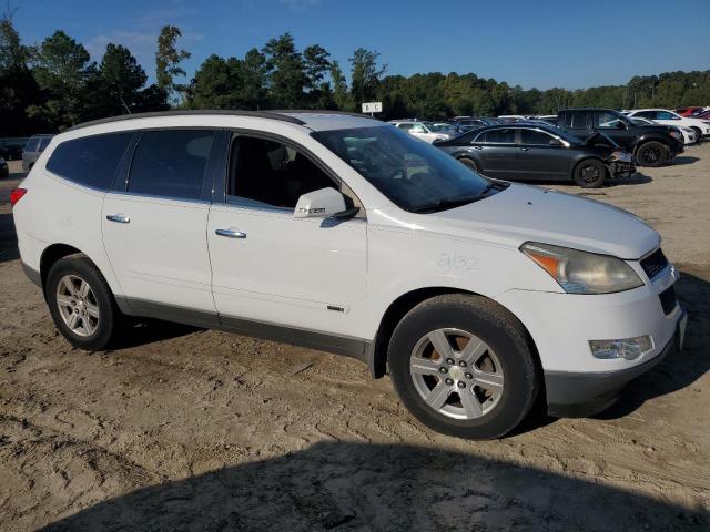 Photo 4 from auction – 2010 CHEVROLET TRAVERSE L with VIN 1GNLRFED3AS150120