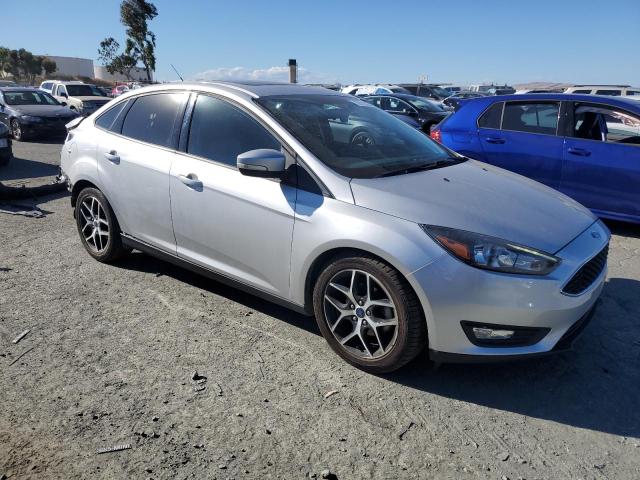 Photo 4 from auction – 2018 FORD FOCUS SEL with VIN 1FADP3H27JL279103