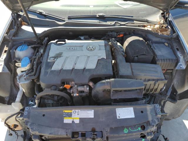 Photo 11 from auction – 2013 VOLKSWAGEN GOLF with VIN WVWDM7AJ6DW136190