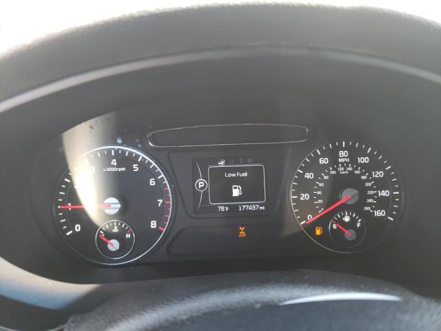 Photo 9 from auction – 2016 KIA SORENTO LX with VIN 5XYPGDA31GG090435