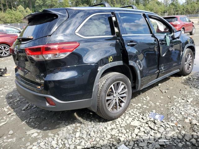 Photo 3 from auction – 2017 TOYOTA HIGHLANDER with VIN 5TDJZRFH6HS374696