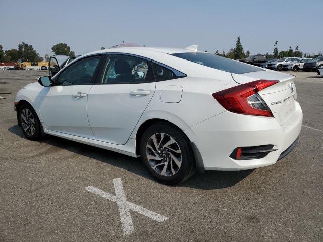 Foto 2 de la subasta – 2017 HONDA CIVIC EX con VIN 2HGFC2F80HH523232