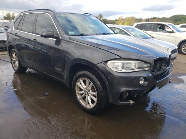 Photo 4 from auction – 2015 BMW X5 XDRIVE3 with VIN 5UXKR0C5XF0K61875